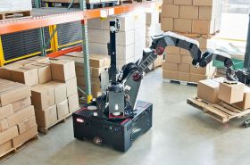 Робот Stretch для автоматизации складских помещений